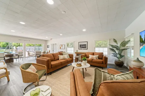 $305,500 | 348 County Road B, Unit 8, Fontana, WI 53125