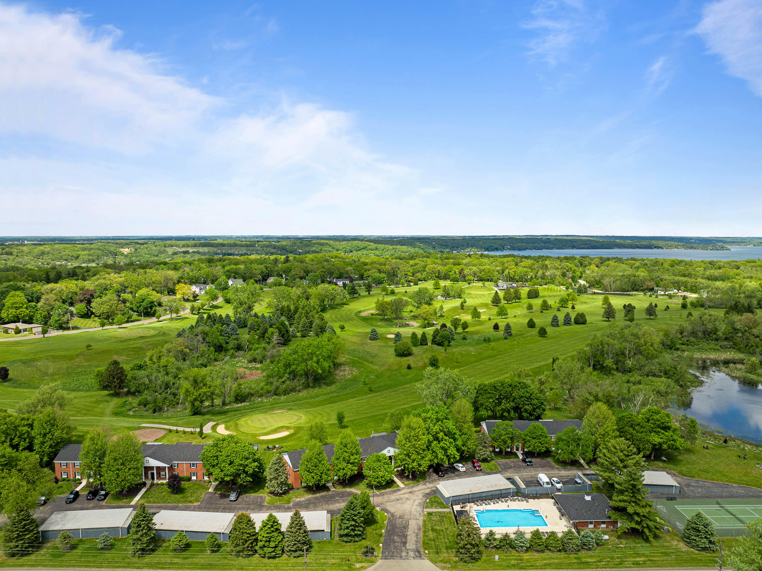 348 County Road B, Unit 8 Fontana, WI 53125 - Photo 70 of 83 348 County Rd B Unit 8-67