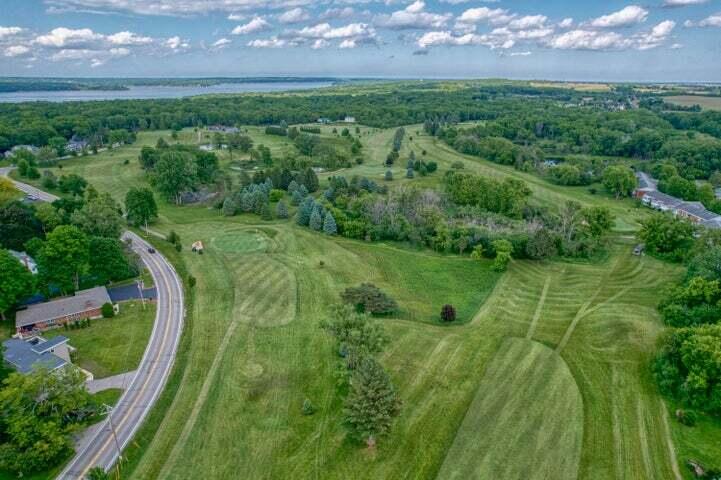 348 County Road B, Unit 8 Fontana, WI 53125 - Photo 74 of 83 Association Golf Course