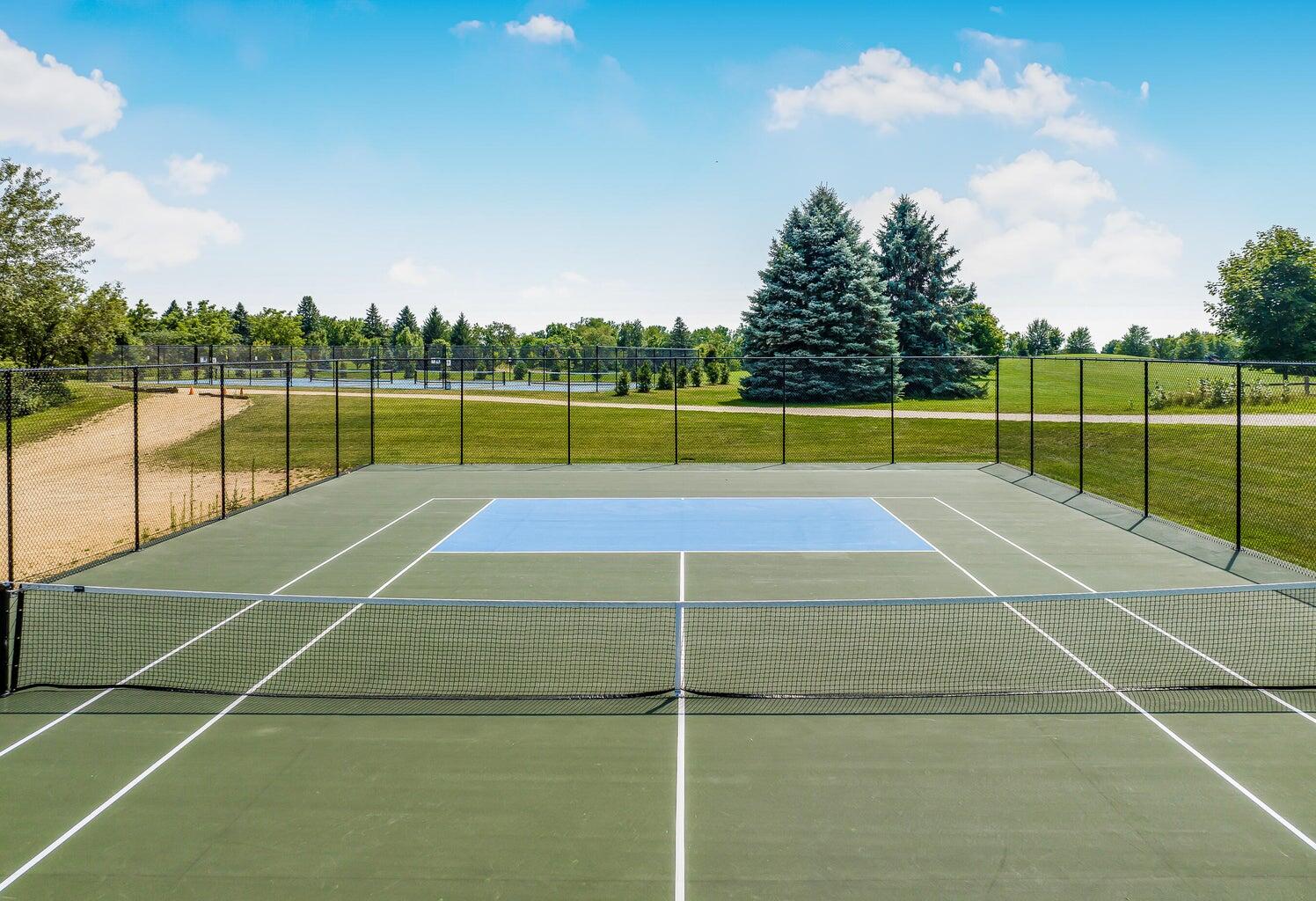 348 County Road B, Unit 8 Fontana, WI 53125 - Photo 80 of 83 CCE Tennis