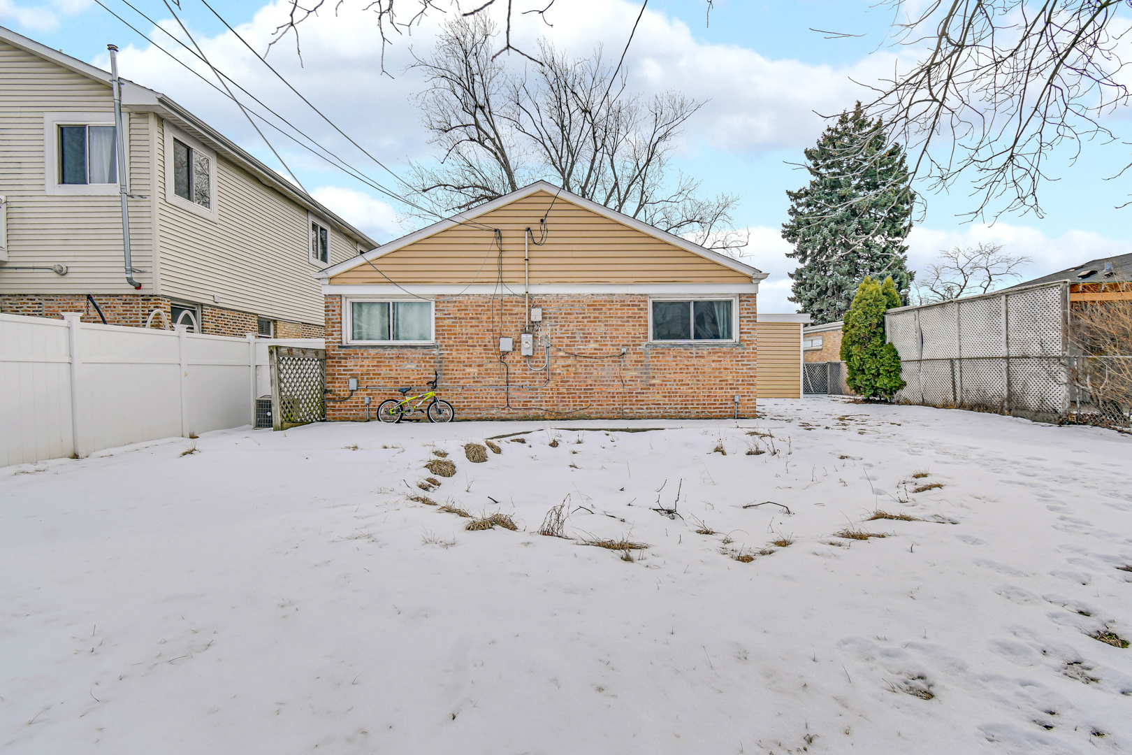 4656 West 83rd Street Chicago, IL 60652 - Photo 12 of 14