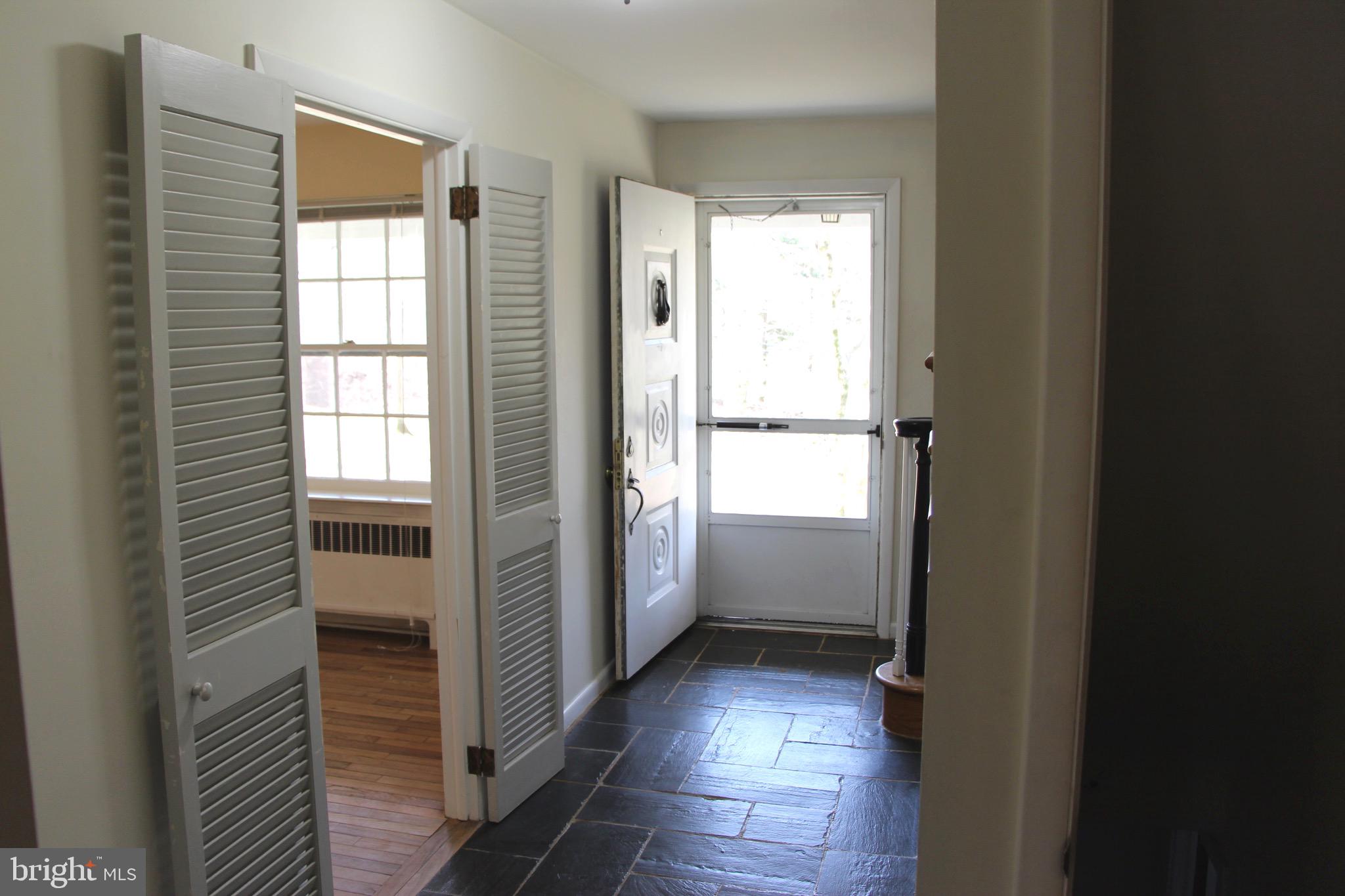 109 Boot Road Newtown Square, PA 19073 - Photo 6 of 30 Gallery Image 6