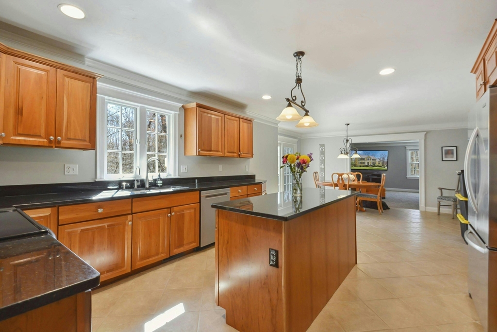 4 Metcalf Road Mendon, MA 01756 - Photo 11 of 40 Gallery Image 11