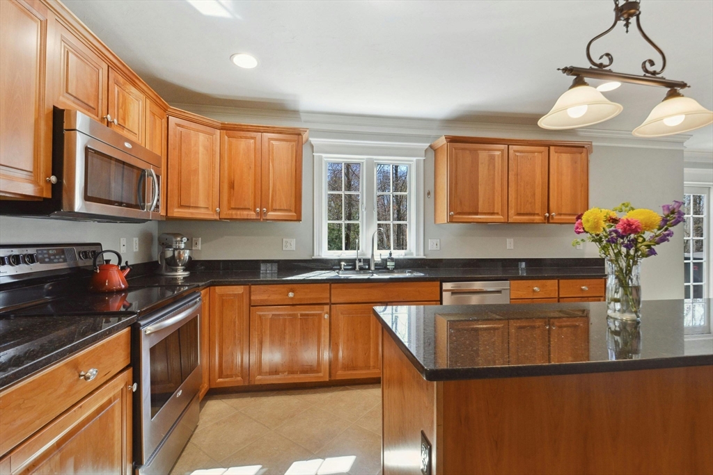 4 Metcalf Road Mendon, MA 01756 - Photo 13 of 40 Gallery Image 13