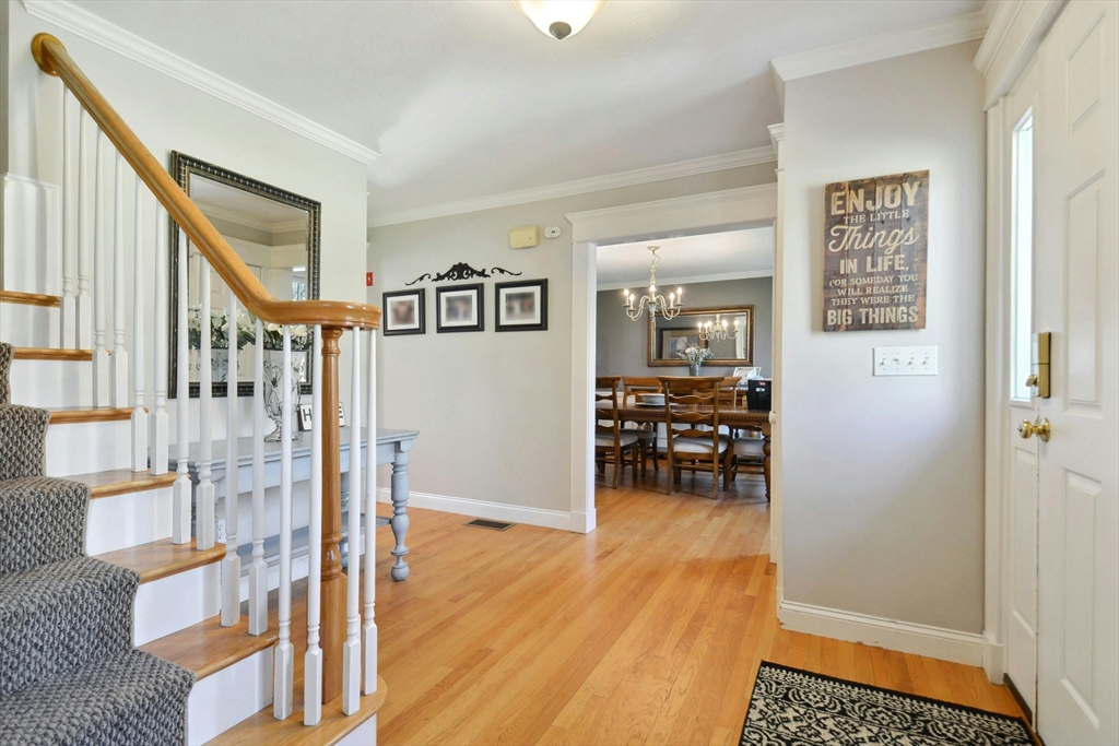 4 Metcalf Road Mendon, MA 01756 - Photo 5 of 40 Gallery Image 5