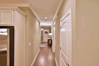 8598 Petty Road, Unit 36 Chattanooga, TN 37421 - Photo 5 of 14 BRookside_hallway_SM