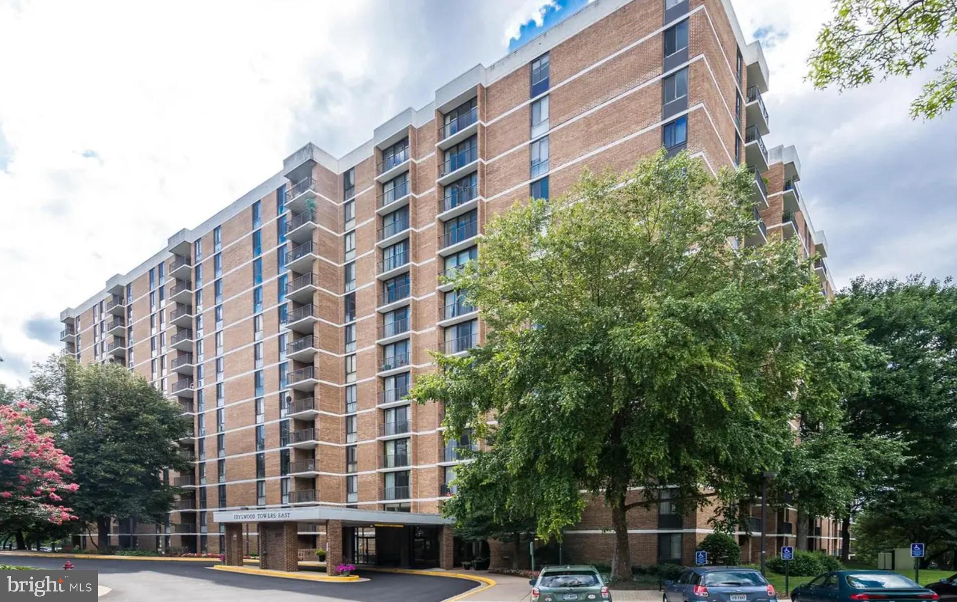 2311 Pimmit Drive, Unit 808 Falls Church, VA 22043 - Photo 3 of 24 a building view