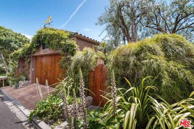 $17,500 | 3916 Rambla Orienta, Malibu, CA 90265