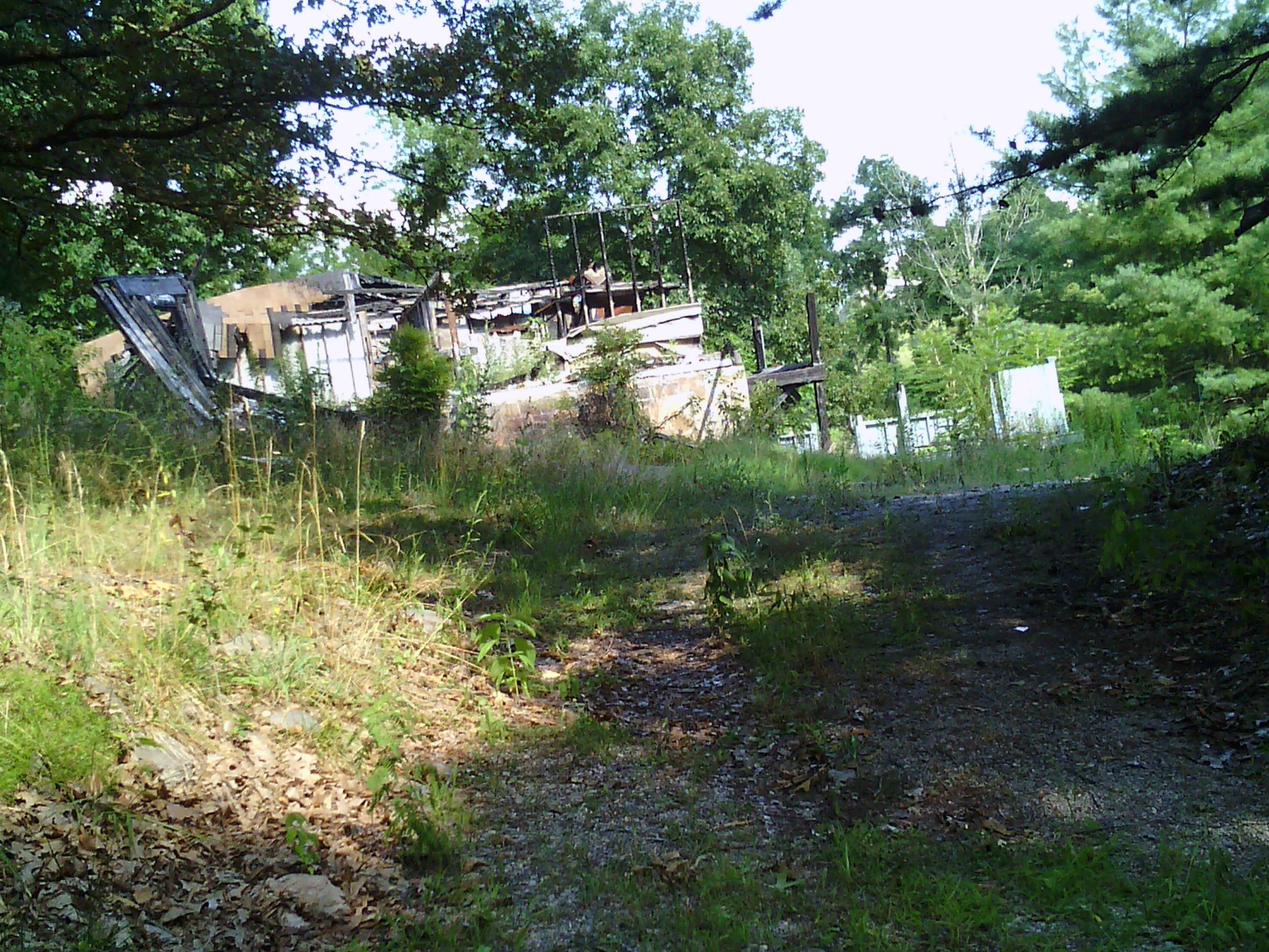 295 Sallings Road Luttrell, TN 37779 - Photo 8 of 10 Former Structure, Right Side, B