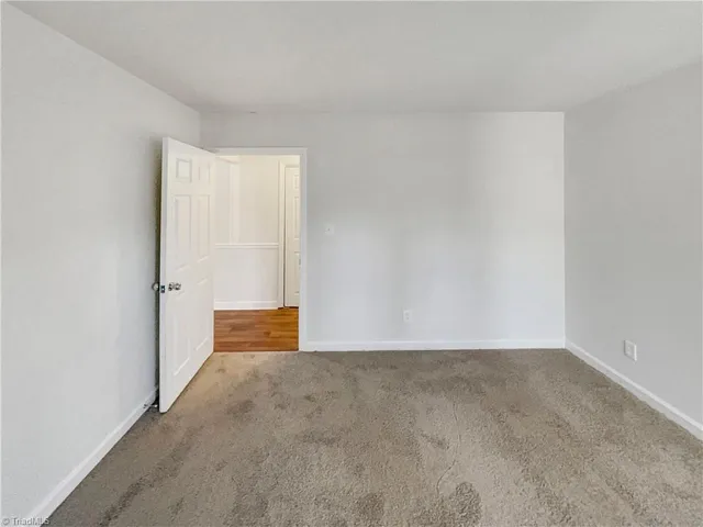 $285,000 | 10 Brownstone Lane, Greensboro, NC 27410