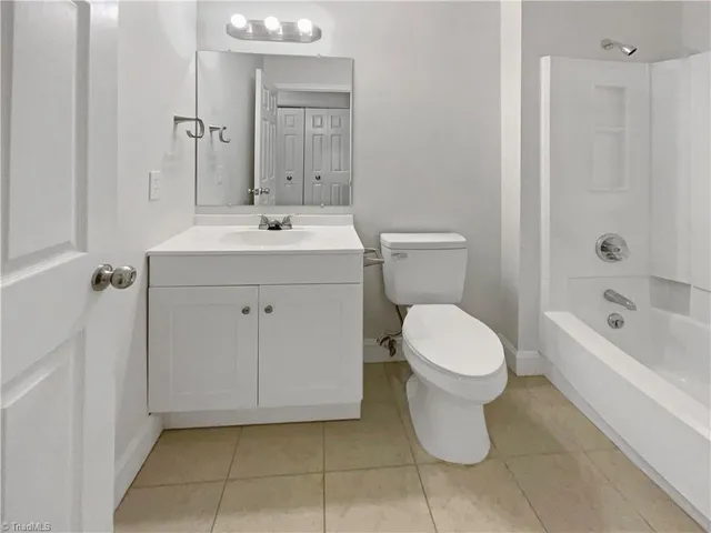 $285,000 | 10 Brownstone Lane, Greensboro, NC 27410