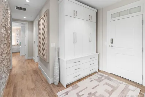 $1,245,000 | 41 Southwest Seminole Street, Unit 307, Stuart, FL 34994