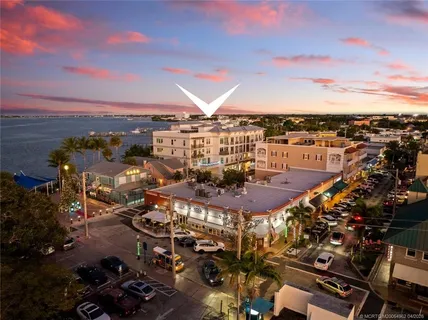 $1,245,000 | 41 Southwest Seminole Street, Unit 307, Stuart, FL 34994