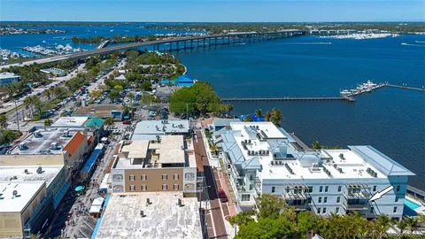 $1,245,000 | 41 Southwest Seminole Street, Unit 307, Stuart, FL 34994