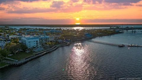 $1,245,000 | 41 Southwest Seminole Street, Unit 307, Stuart, FL 34994