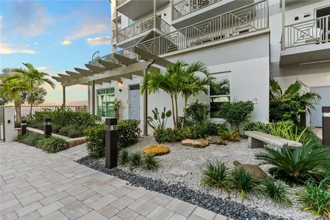 $1,245,000 | 41 Southwest Seminole Street, Unit 307, Stuart, FL 34994