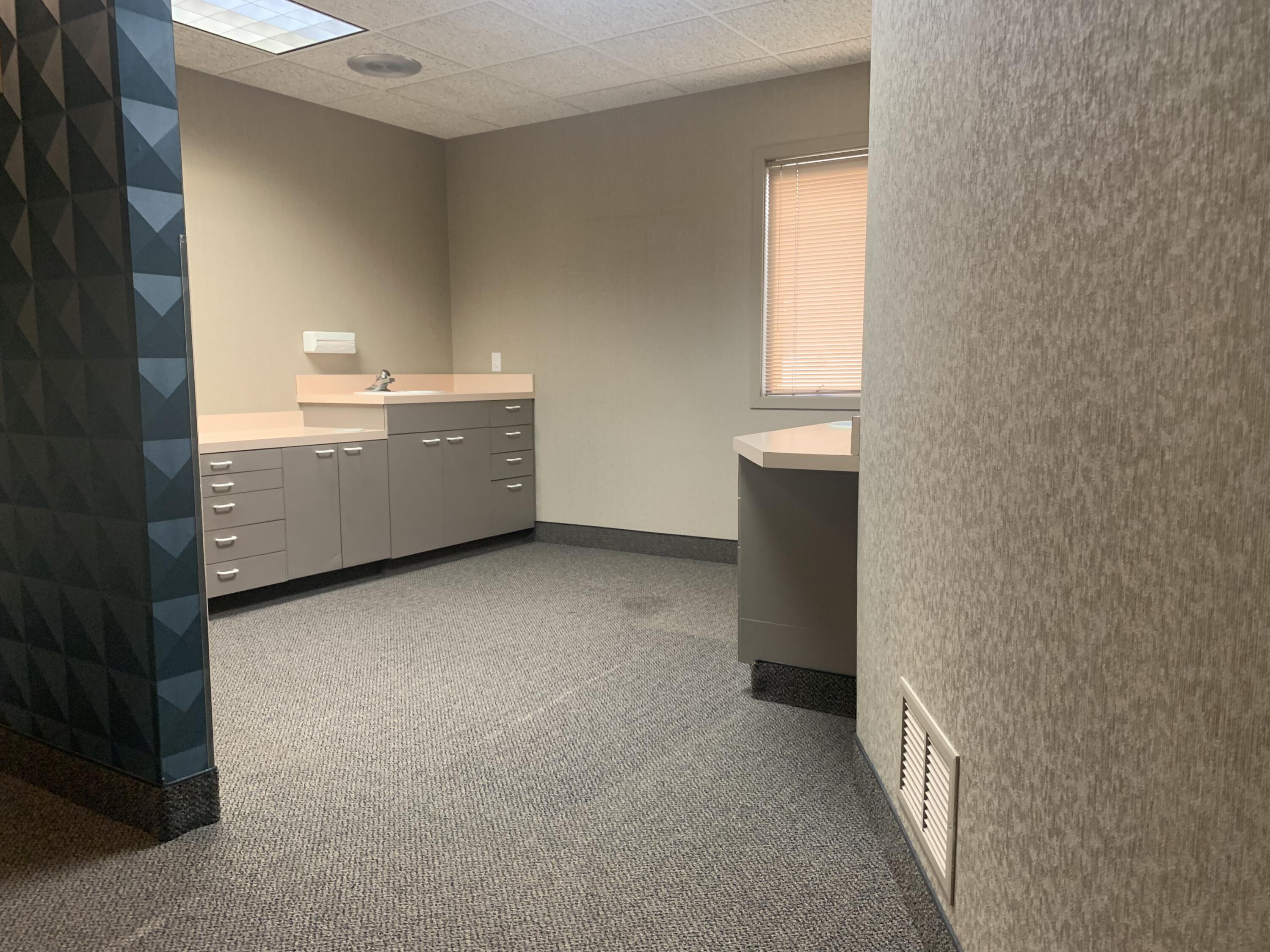 316 8th Street Manistee, MI 49660 - Photo 14 of 34 Room 4