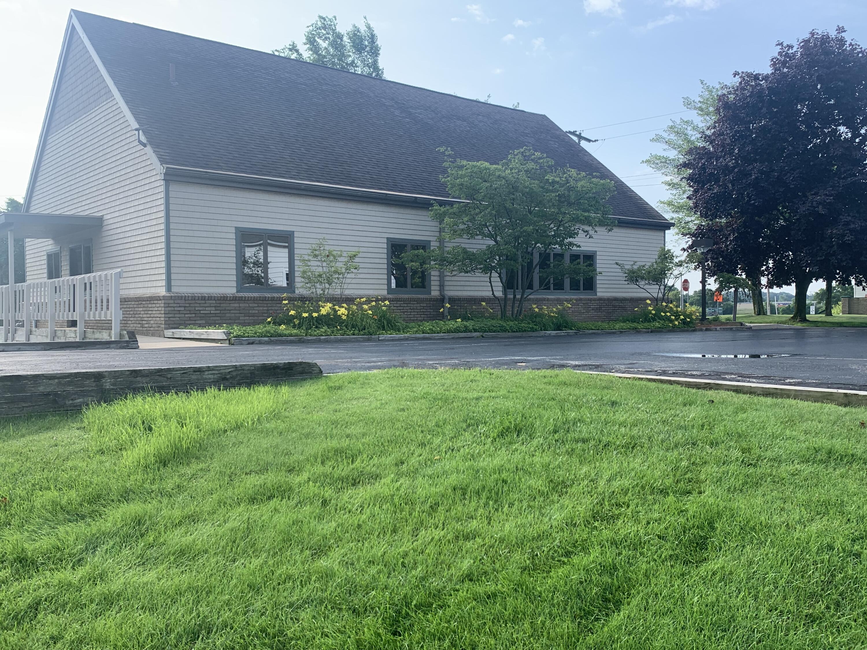 316 8th Street Manistee, MI 49660 - Photo 31 of 34 Office West