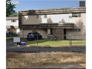 $244,900 | 2727 Gateway Street, Unit 27, Springfield, OR 97477