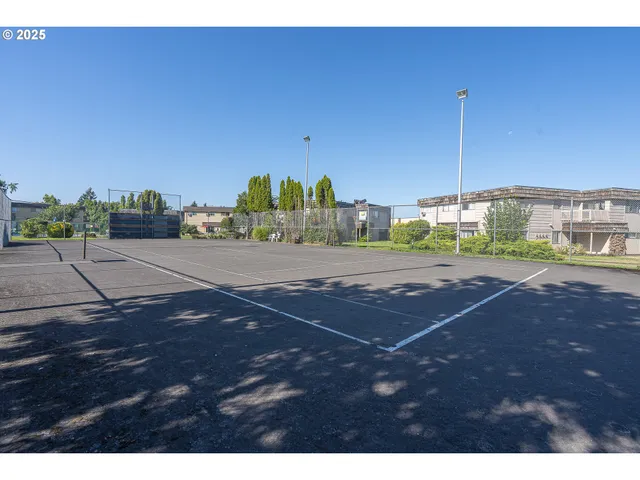 $244,900 | 2727 Gateway Street, Unit 27, Springfield, OR 97477