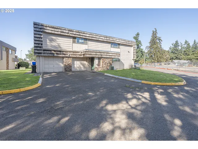 $244,900 | 2727 Gateway Street, Unit 27, Springfield, OR 97477