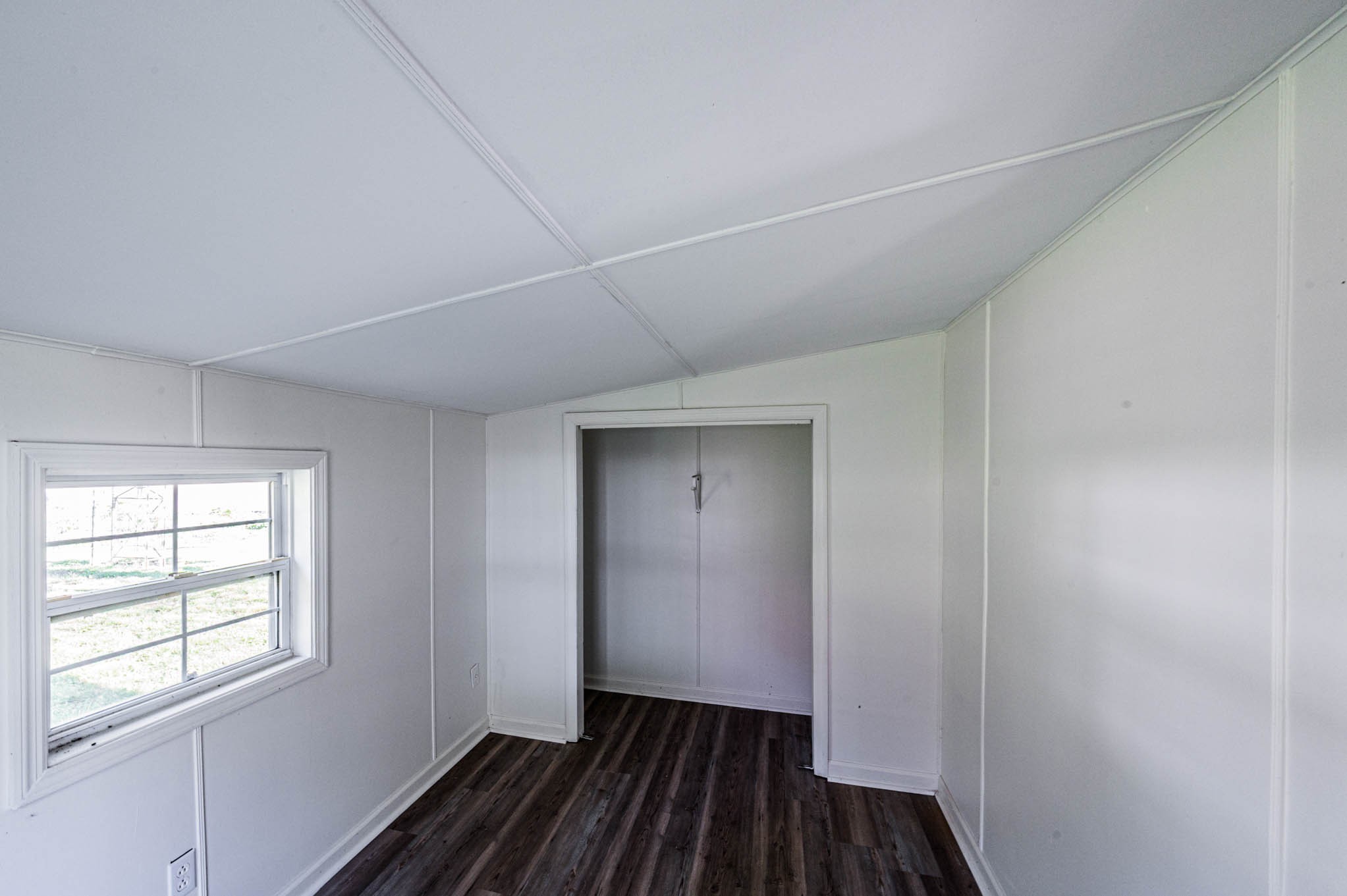 1800 Plano Road Bowling Green, KY 42104 - Photo 38 of 47 a view of an empty room with wooden floor and a window