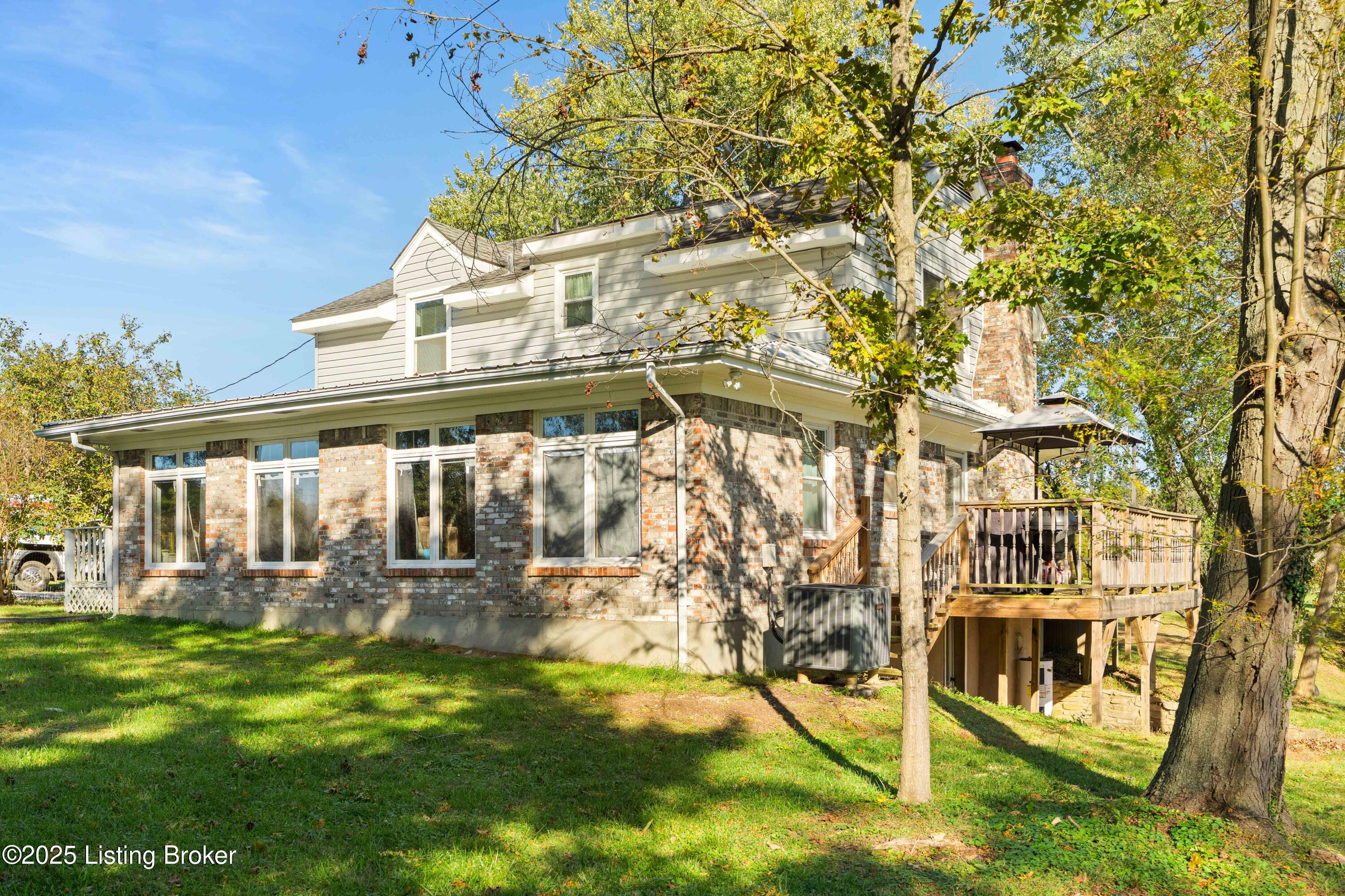 63 Fox Run Road Pendleton, KY 40055 - Photo 3 of 57 DSC03541