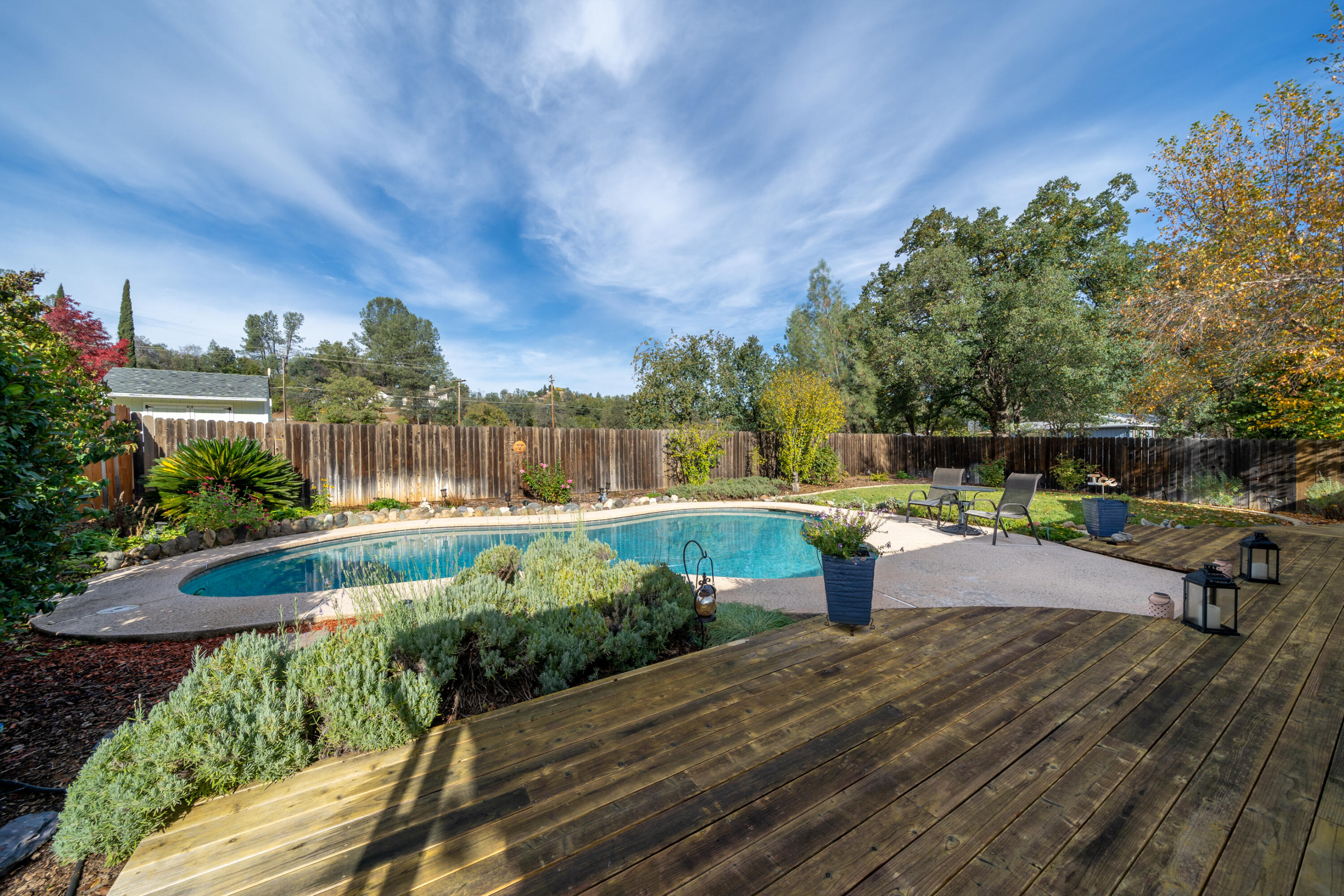9048 Simmons Road Redding, CA 96001 - Photo 23 of 36 Exterior-22