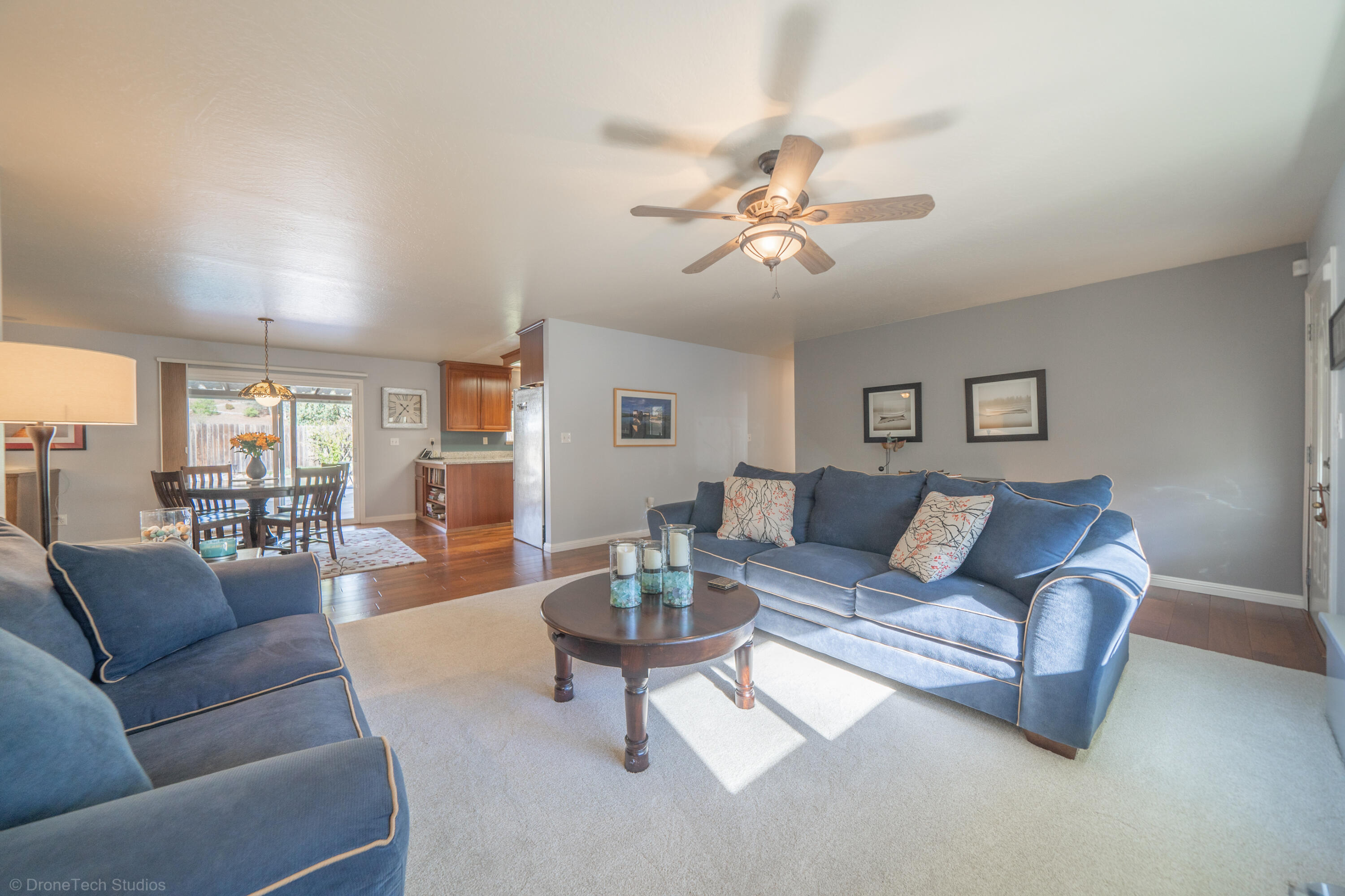 9048 Simmons Road Redding, CA 96001 - Photo 10 of 36 family room