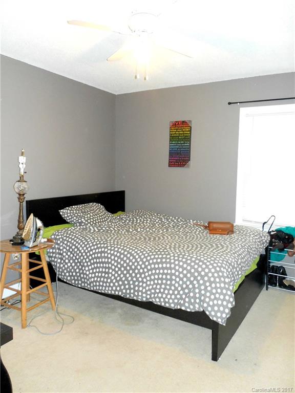 814 Falls Church Road, Unit 2 Charlotte, NC 28270 - Photo 17 of 24 Gallery Image 17