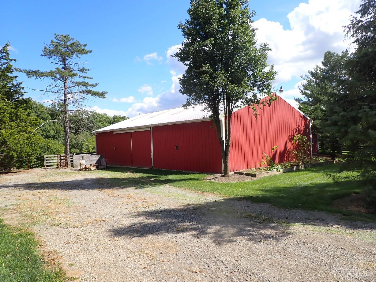 2938 Morgan Ross Road Hamilton, OH 45013 - Photo 3 of 37 Gallery Image 3
