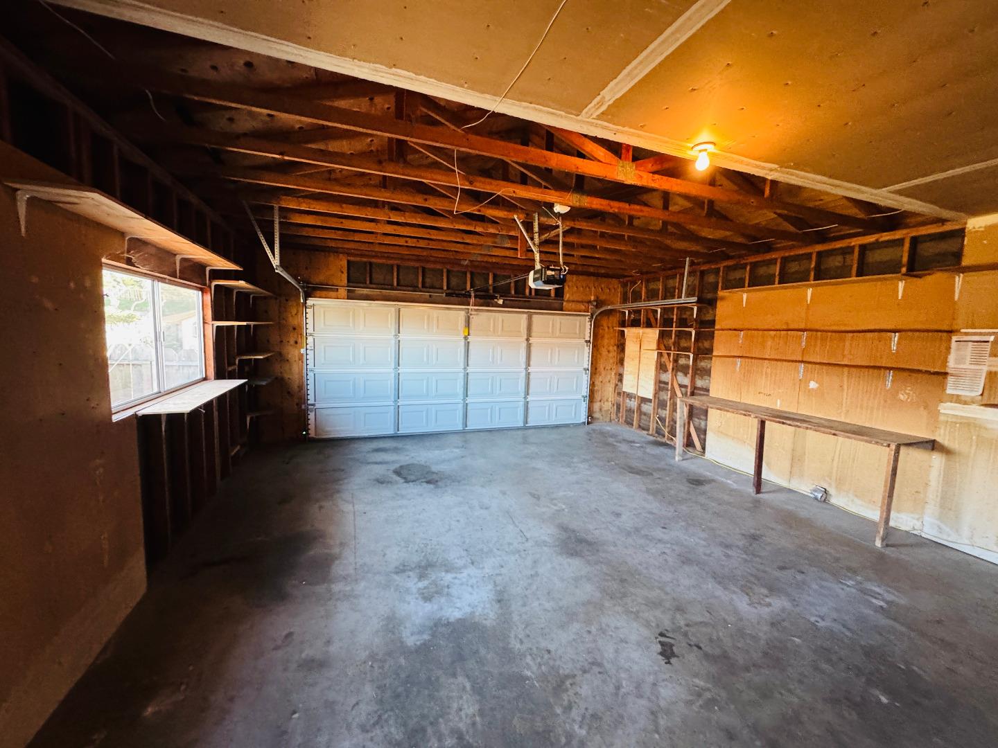 3003 Crescent Street Marina, CA 93933 - Photo 18 of 20 a view of small space