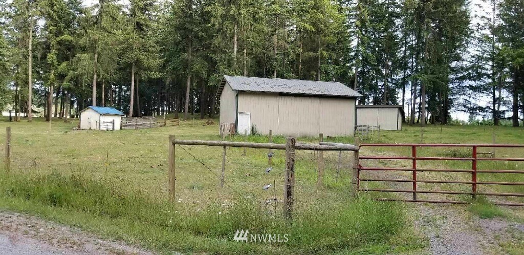 17310 Wheat Street Southwest Rochester, WA 98579 - Photo 2 of 3