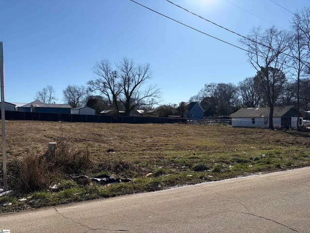 $79,900 | 5 Lewis Street, Greenville, SC 29611