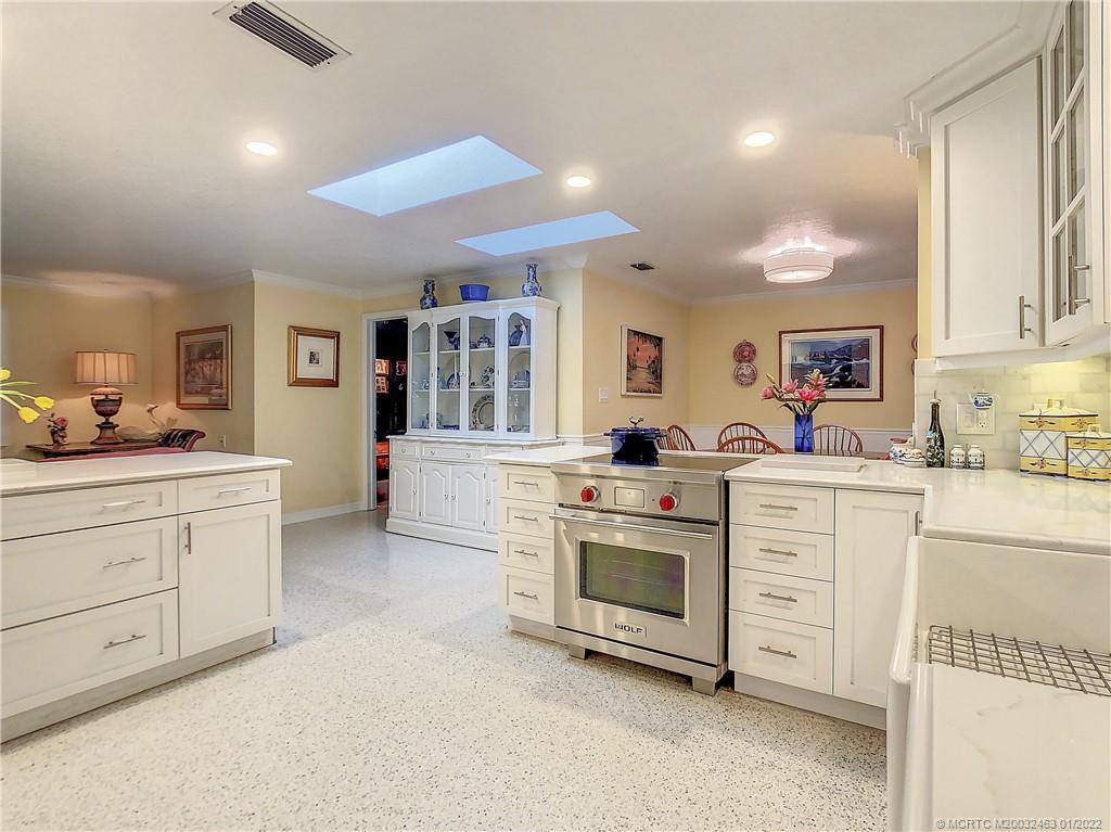 9 Ridgeview Road North Stuart, FL 34996 - Photo 6 of 20 Kitchen