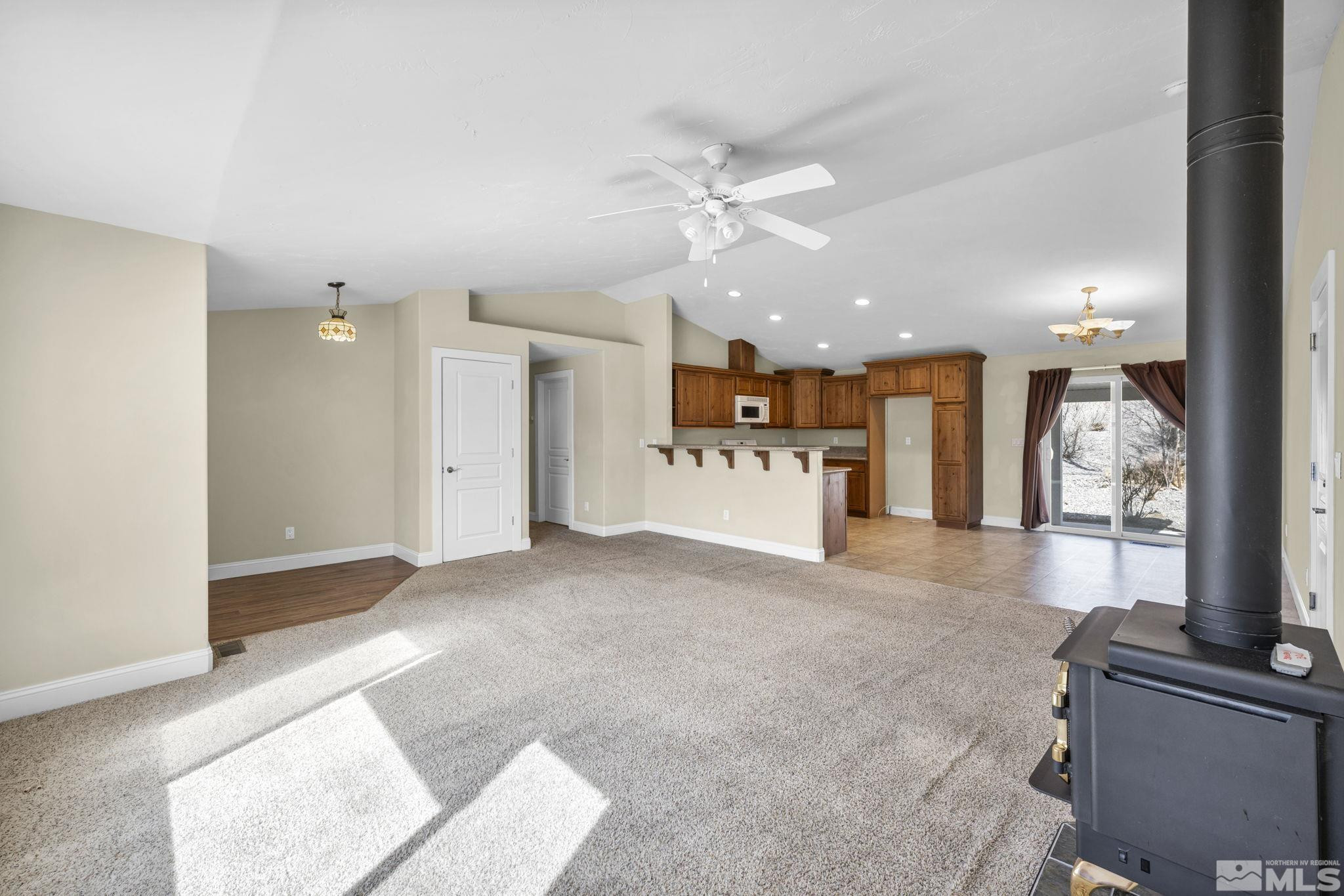 804 Mariposa Road Dayton, NV 89403 - Photo 4 of 39 Photo 4