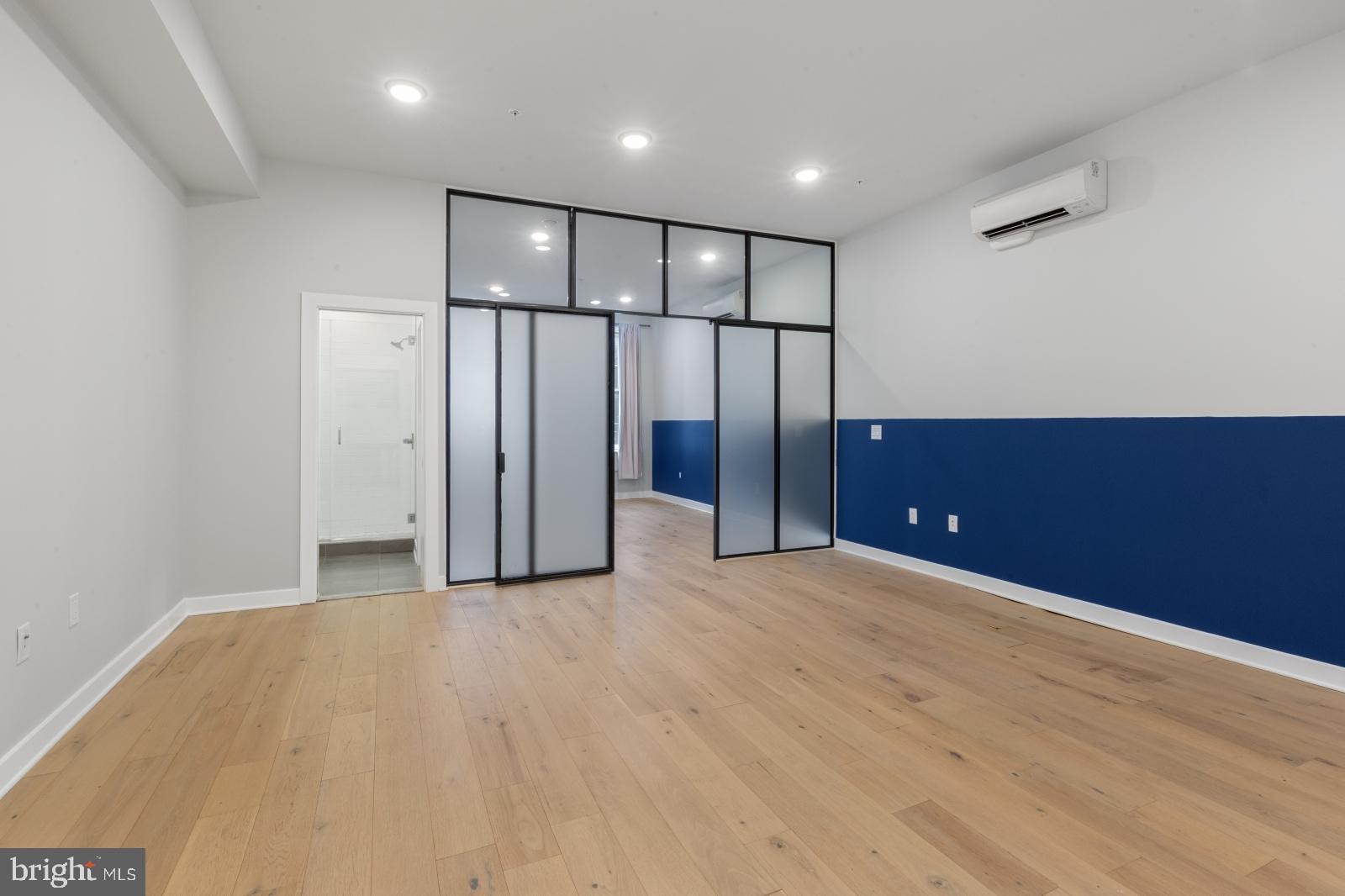 257 North 3rd Street, Unit 3 Philadelphia, PA 19106 - Photo 7 of 25