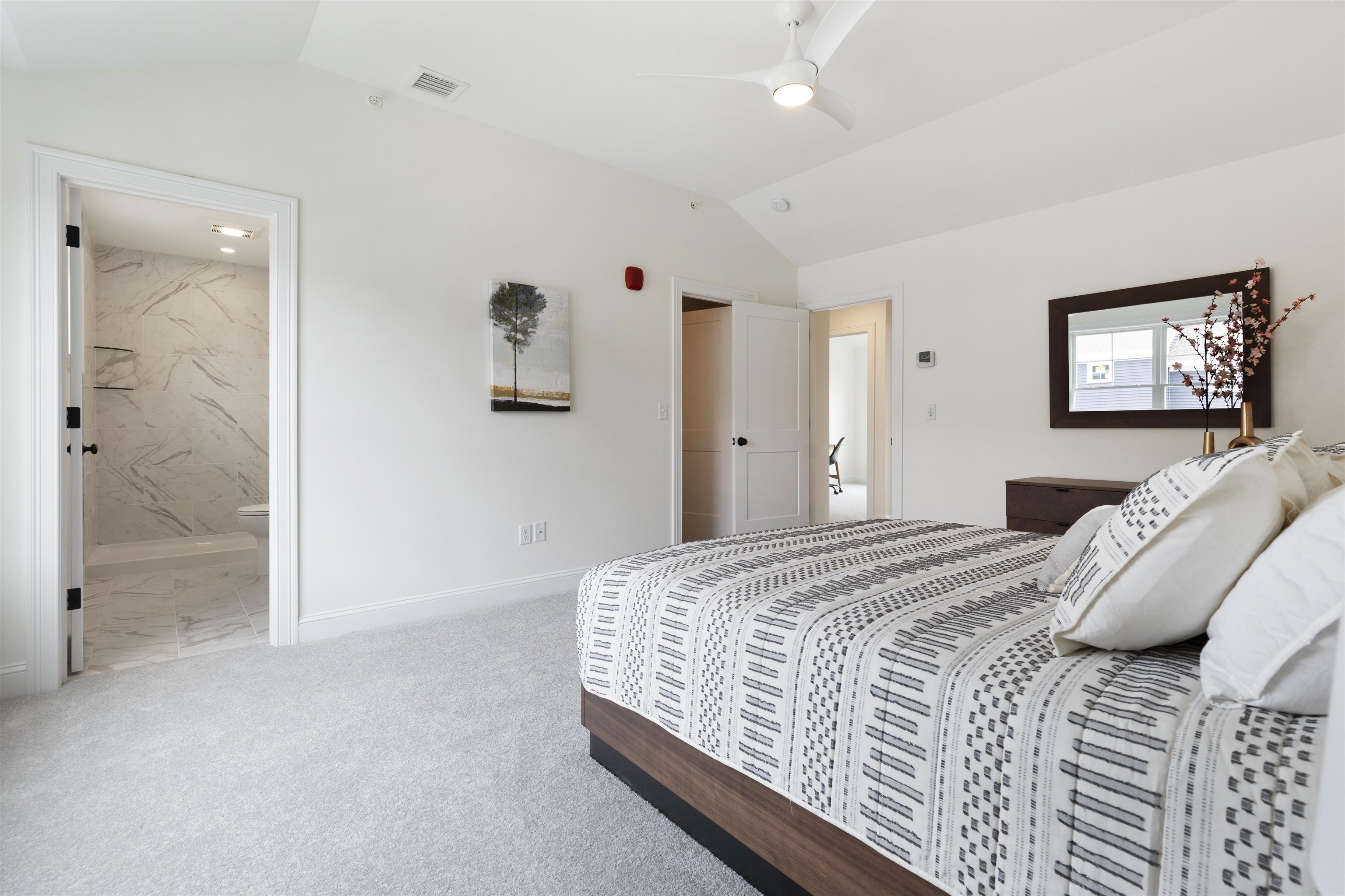 55 Ocean Road, Unit 7 Portsmouth, NH 03801 - Photo 27 of 37 Gallery Image 27