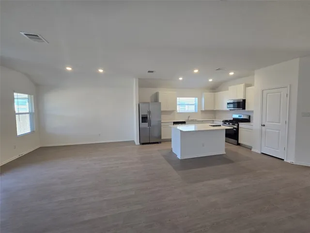 $2,045 | 1609 Boggy Crk Rnch Road, Georgetown, TX 78628