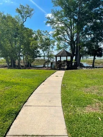 $109,900 | 2040 San Marcos Drive Southeast, Unit 202, Winter Haven, FL 33880