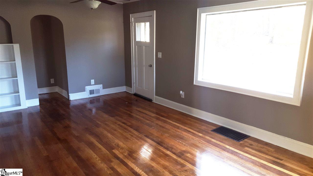 2310 East Georgia Road Simpsonville, SC 29681 - Photo 2 of 17