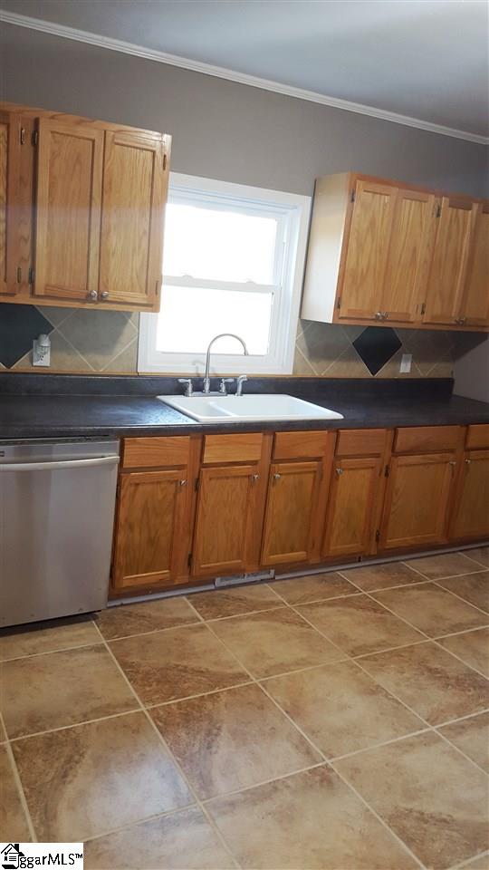 2310 East Georgia Road Simpsonville, SC 29681 - Photo 6 of 17