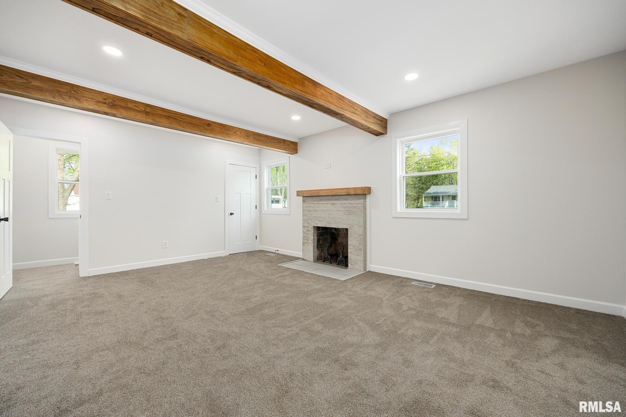 504 Hope Street Washington, IL 61571 - Photo 5 of 31