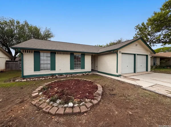 $215,000 | 528 Pecan Drive, Schertz, TX 78154