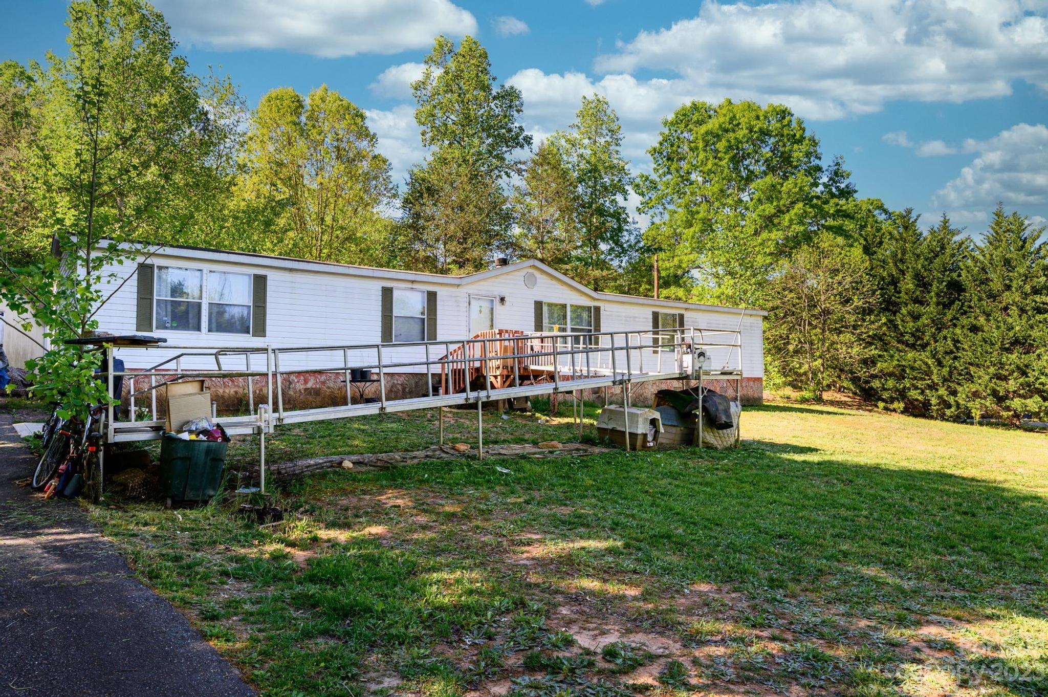 7292 Pyramid Road Hickory, NC 28602 - Photo 1 of 24 Gallery Image 1