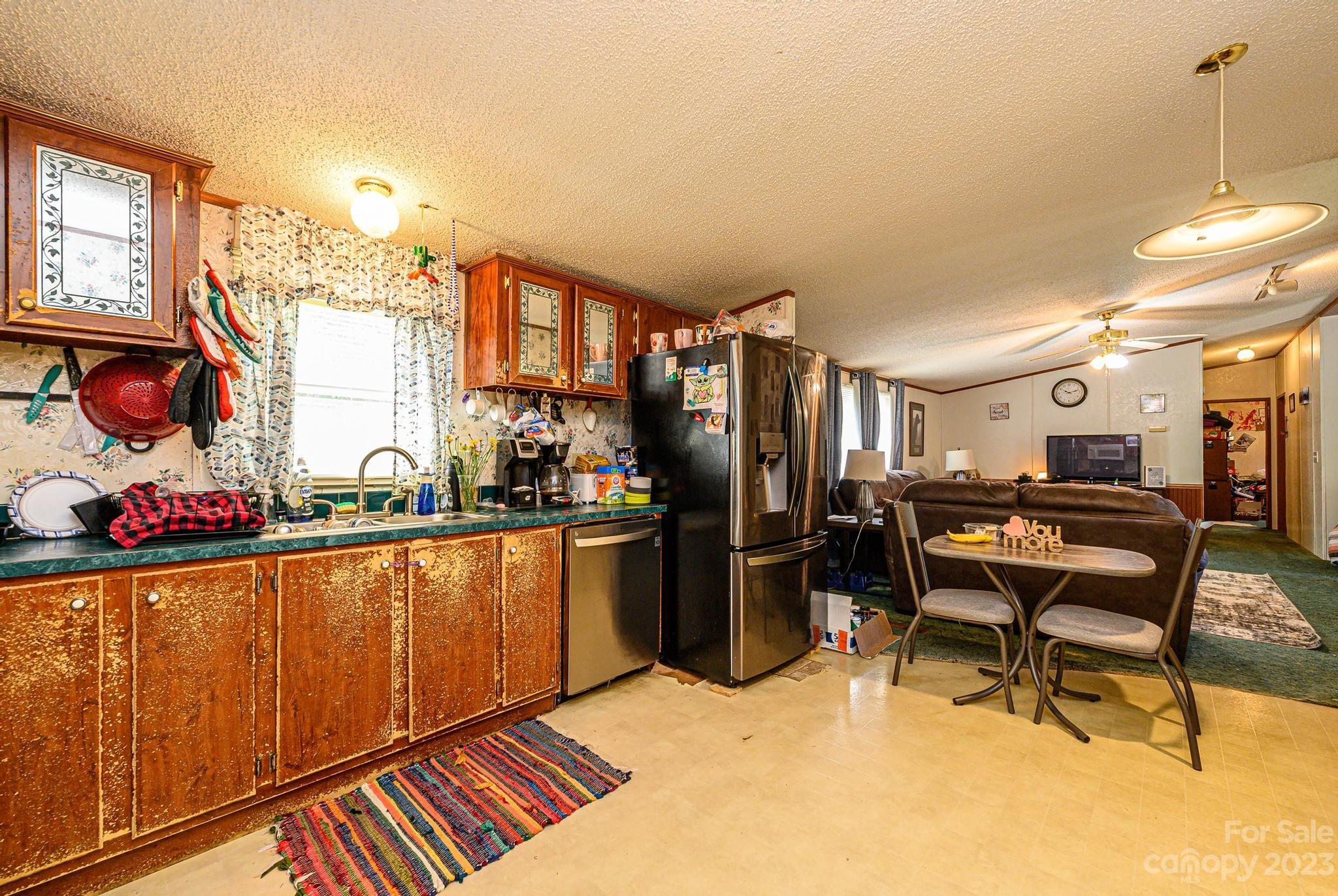 7292 Pyramid Road Hickory, NC 28602 - Photo 11 of 24 Gallery Image 11