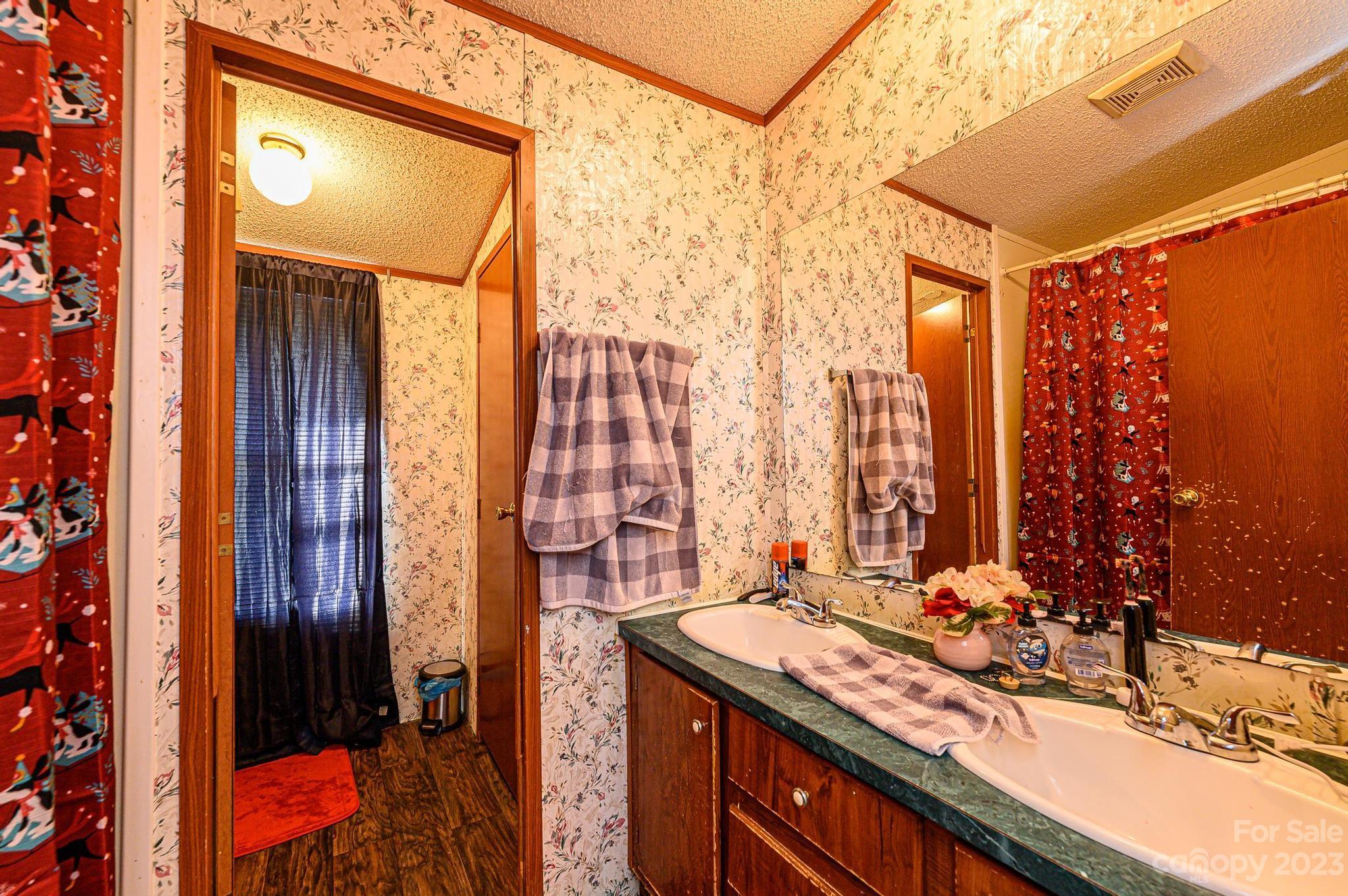 7292 Pyramid Road Hickory, NC 28602 - Photo 20 of 24 Gallery Image 20