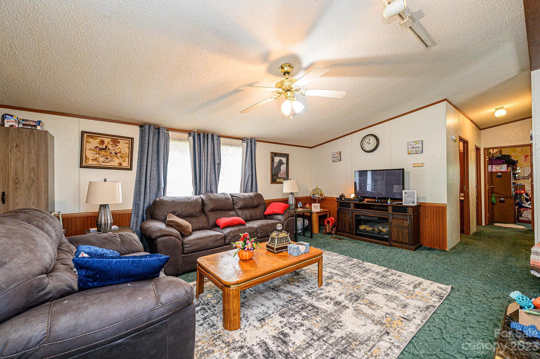 7292 Pyramid Road Hickory, NC 28602 - Photo 4 of 24 Gallery Image 4