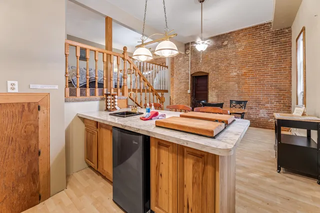 $224,900 | 405 North Main Street, Alma, WI 54610