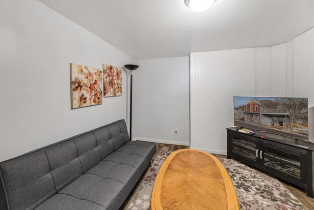 $224,900 | 405 North Main Street, Alma, WI 54610